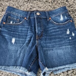 SoundStyle Hope High Rise Distressed Easy Fit Shorts Size 6